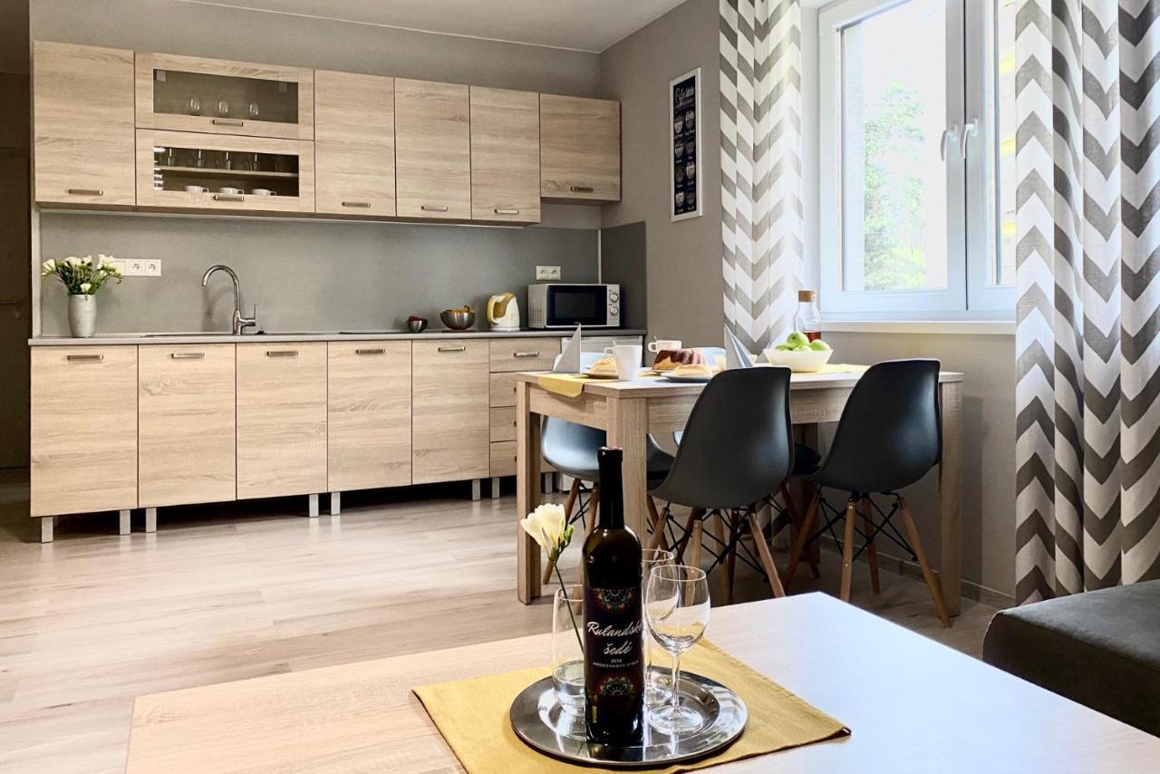 City Apartments Liptovský Mikuláš Dış mekan fotoğraf