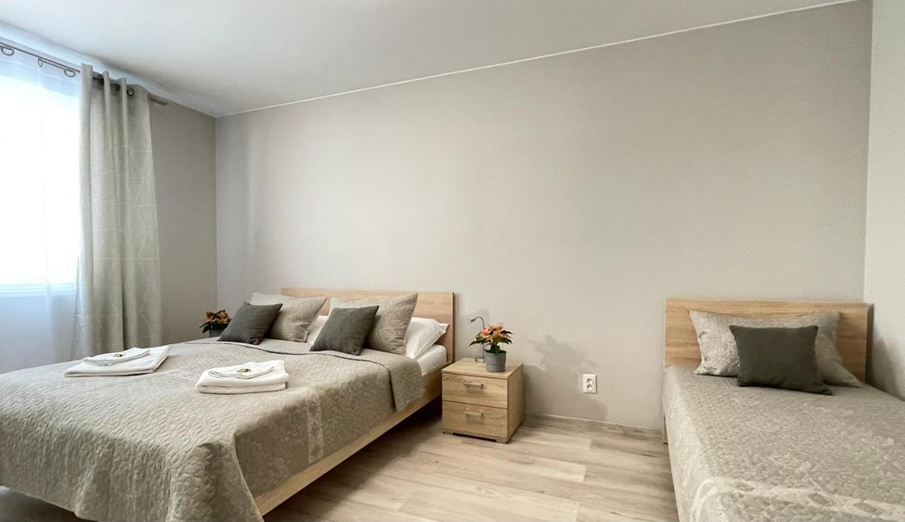 City Apartments Liptovský Mikuláš Dış mekan fotoğraf
